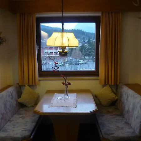 Bed & Breakfast Haus Bacher