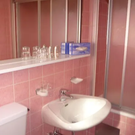 Nocleg ze śniadaniem Haus Bacher Seefeld w Tirolu