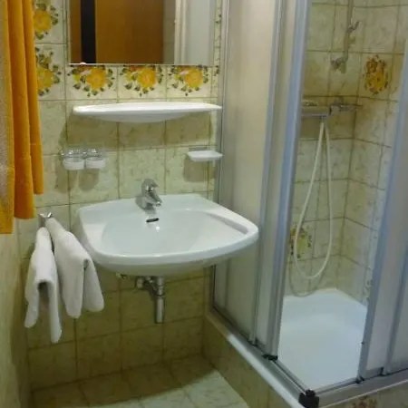 Haus Bacher Seefeld w Tirolu
